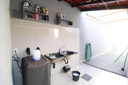 Casa para alugar com 150m², 2 quartos e 8 vagasÁrea de Serviço