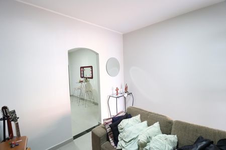 Casa para alugar com 150m², 2 quartos e 8 vagasSala