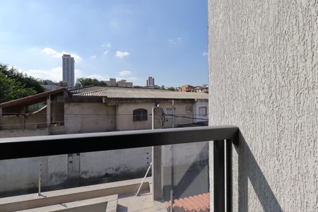 Apartamento à venda com 75m², 3 quartos e 2 vagasSacada do Quarto 2