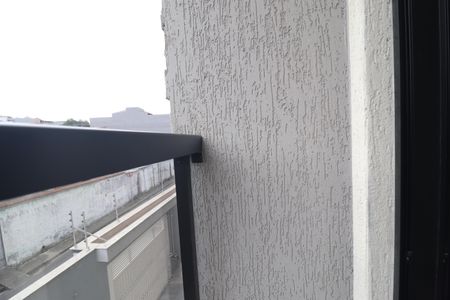 Apartamento à venda com 90m², 3 quartos e 2 vagasVaranda Quarto 1