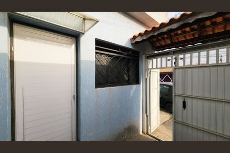 Casa à venda com 128m², 3 quartos e 2 vagasEdícula