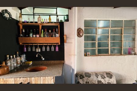 Casa à venda com 128m², 3 quartos e 2 vagasQuintal