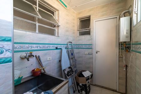 Apartamento à venda com 127m², 3 quartos e 3 vagas Apartamento à venda com 127m², 3 quartos e 3 vagasÁrea de Serviço