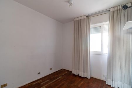 Apartamento à venda com 127m², 3 quartos e 3 vagas Apartamento à venda com 127m², 3 quartos e 3 vagasSuíte