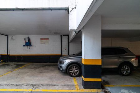 Apartamento à venda com 127m², 3 quartos e 3 vagas Apartamento à venda com 127m², 3 quartos e 3 vagasGaragem