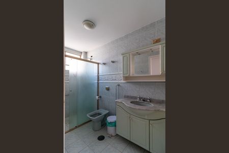 Apartamento à venda com 127m², 3 quartos e 3 vagas Apartamento à venda com 127m², 3 quartos e 3 vagasBanheiro da Suíte