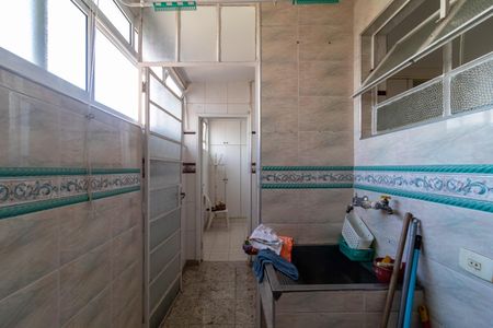 Apartamento à venda com 127m², 3 quartos e 3 vagas Apartamento à venda com 127m², 3 quartos e 3 vagasÁrea de Serviço