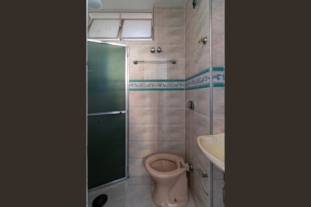 Apartamento à venda com 127m², 3 quartos e 3 vagas Apartamento à venda com 127m², 3 quartos e 3 vagasBanheiro de serviço