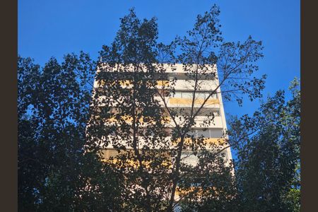 Apartamento à venda com 127m², 3 quartos e 3 vagas Apartamento à venda com 127m², 3 quartos e 3 vagasFachada