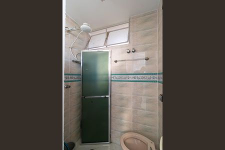 Apartamento à venda com 127m², 3 quartos e 3 vagas Apartamento à venda com 127m², 3 quartos e 3 vagasBanheiro de serviço