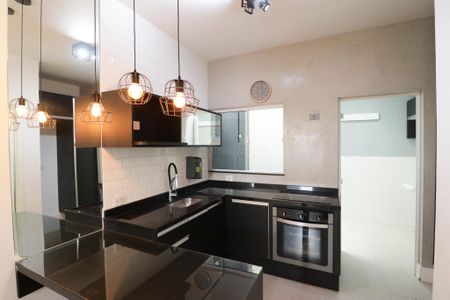 Casa de condomínio à venda com 55m², 2 quartos e 1 vagaSala/Cozinha