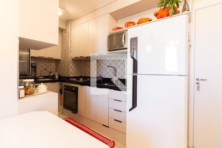 Cozinha de apartamento à venda com 2 quartos, 34m² em Vila Gomes, São Paulo