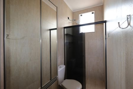 Apartamento à venda com 106m², 2 quartos e 2 vagasBanheiro da Suíte