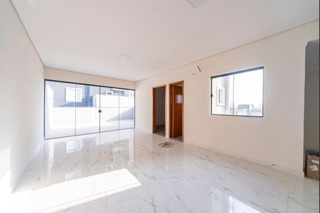 Apartamento à venda com 180m², 3 quartos e 3 vagas Apartamento à venda com 180m², 3 quartos e 3 vagasCobertura e Área Gourmet