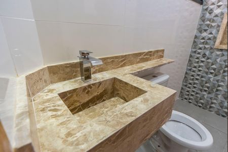 Apartamento à venda com 180m², 3 quartos e 3 vagas Apartamento à venda com 180m², 3 quartos e 3 vagasBanheiro/Suite