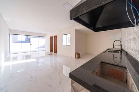 Apartamento à venda com 180m², 3 quartos e 3 vagas Apartamento à venda com 180m², 3 quartos e 3 vagasCobertura e Área Gourmet