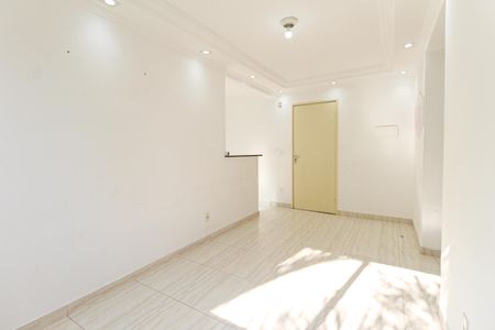 Apartamento à venda com 42m², 2 quartos e 1 vaga Apartamento à venda com 42m², 2 quartos e 1 vagaSala
