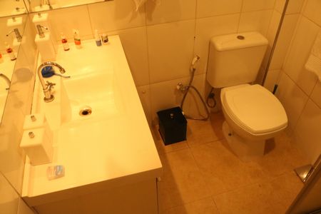 Apartamento à venda com 81m², 3 quartos e 1 vagaBanheiro