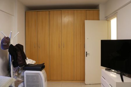 Apartamento à venda com 81m², 3 quartos e 1 vagaQuarto 1