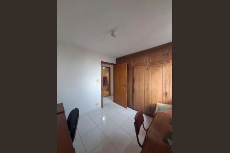 Apartamento à venda com 97m², 3 quartos e 1 vagaQuarto 2