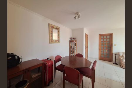 Apartamento à venda com 97m², 3 quartos e 1 vagaSala