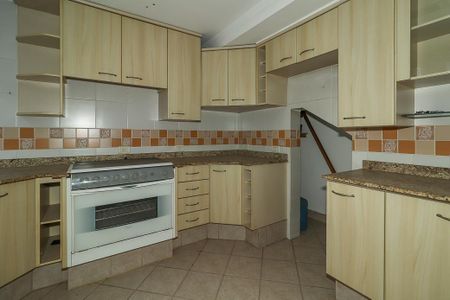 Apartamento para alugar com 247m², 2 quartos e 2 vagasCozinha