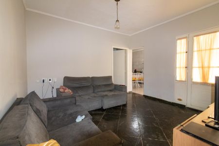 Casa à venda com 357m², 3 quartos e 3 vagas Casa à venda com 357m², 3 quartos e 3 vagasSala