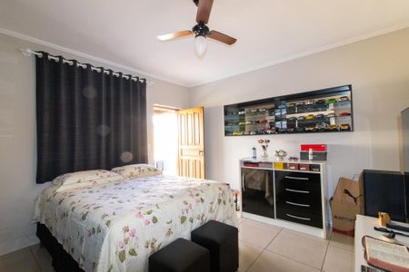 Casa à venda com 357m², 3 quartos e 3 vagas Casa à venda com 357m², 3 quartos e 3 vagasQuarto 1