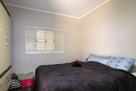 Casa à venda com 357m², 3 quartos e 3 vagas Casa à venda com 357m², 3 quartos e 3 vagasQuarto 2