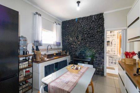 Casa à venda com 357m², 3 quartos e 3 vagas Casa à venda com 357m², 3 quartos e 3 vagasCozinha 2