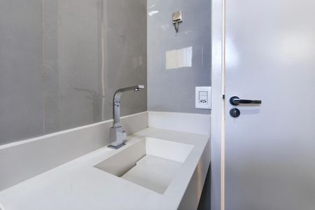 Apartamento para alugar com 50m², 2 quartos e 1 vaga Apartamento para alugar com 50m², 2 quartos e 1 vagaBanheiro