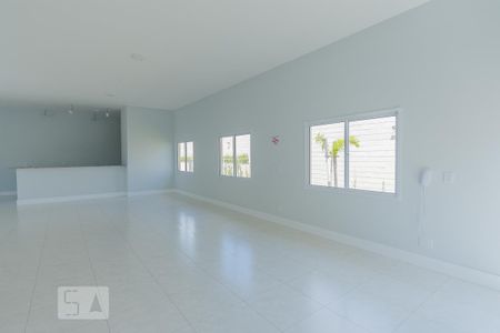 Apartamento para alugar com 50m², 2 quartos e 1 vaga Apartamento para alugar com 50m², 2 quartos e 1 vagaÁrea comum - Salão de festas