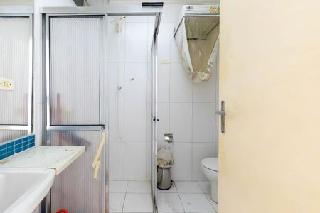 Banheiro de kitnet/studio à venda com 1 quarto, 38m² em Vila Buarque, São Paulo