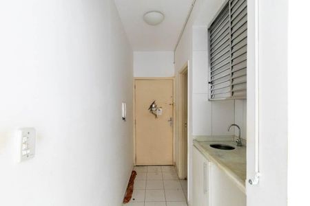 Studio à venda com 38m², 1 quarto e sem vaga Studio à venda com 38m², 1 quarto e sem vagaCozinha