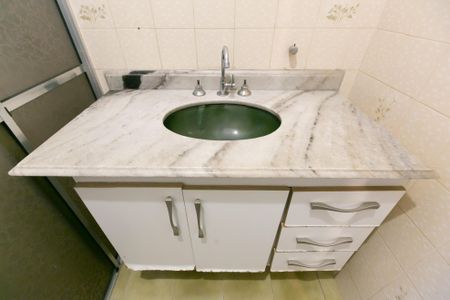 Casa para alugar com 60m², 2 quartos e sem vagaBanheiro 