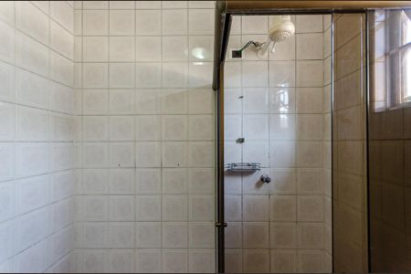 Casa à venda com 200m², 3 quartos e 1 vagaBanheiro 1