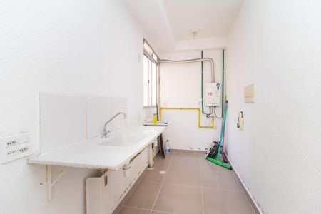 Apartamento para alugar com 39m², 2 quartos e 1 vagaCozinha e Área de Serviço