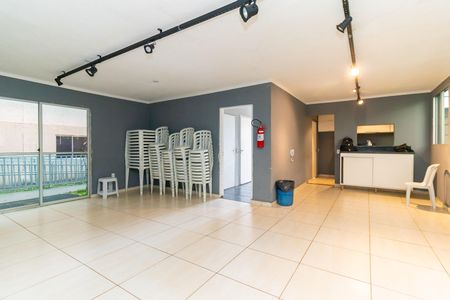 Apartamento para alugar com 39m², 2 quartos e 1 vagaÁrea comum - Salão de festas