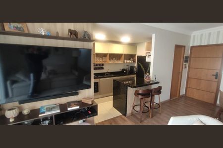 Apartamento à venda com 98m², 3 quartos e 2 vagas Apartamento à venda com 98m², 3 quartos e 2 vagasSala