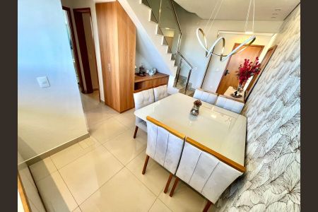 Apartamento à venda com 140m², 3 quartos e 1 vagaSala