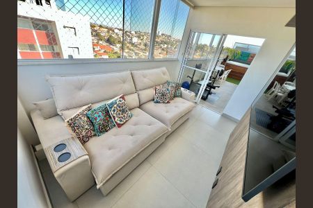 Apartamento à venda com 140m², 3 quartos e 1 vagaCobertura