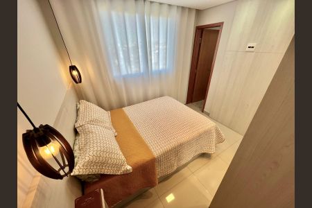 Apartamento à venda com 140m², 3 quartos e 1 vagaQuarto 2 - Suíte