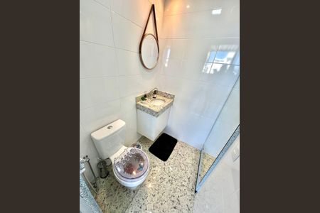 Apartamento à venda com 140m², 3 quartos e 1 vagaLavabo Social Cobertura