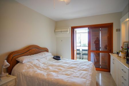 Apartamento à venda com 257m², 3 quartos e 2 vagasSuíte