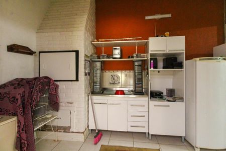 Casa à venda com 160m², 4 quartos e 2 vagas Casa à venda com 160m², 4 quartos e 2 vagasÁrea gourmet