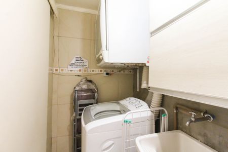 Casa à venda com 160m², 4 quartos e 2 vagas Casa à venda com 160m², 4 quartos e 2 vagasÁrea de Serviço