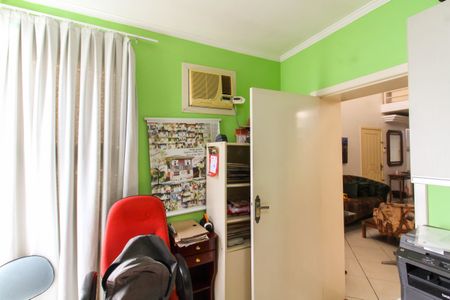 Casa à venda com 160m², 4 quartos e 2 vagas Casa à venda com 160m², 4 quartos e 2 vagasQuarto 1