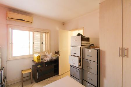 Casa à venda com 160m², 4 quartos e 2 vagas Casa à venda com 160m², 4 quartos e 2 vagasQuarto 2