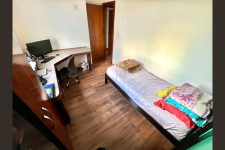 Apartamento à venda com 192m², 4 quartos e 1 vagaQuarto 2