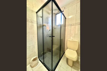 Apartamento à venda com 192m², 4 quartos e 1 vagaBanheiro Social 2